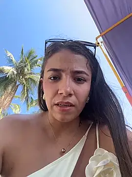 Snapshot of Hall_16 chatting on February 13, 2026, 7:14 pm Hall 16 online show from February 13, 2026, 7:14 pm