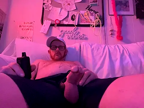 CLoSpunkmeyer69 online show from September 25, 2025, 7:20 pm