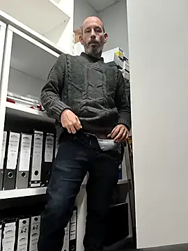 Snapshot of 207RCCam chatting on November 14, 2025, 2:54 pm 207RCCam online show from November 14, 2025, 2:54 pm