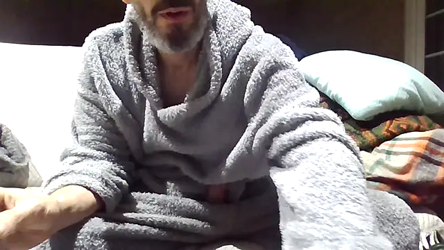 Snapshot of 207RCCam chatting on December 19, 2025, 7:38 pm 207RCCam online show from December 19, 2025, 7:38 pm