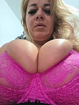 Ruxy42ETT online show from January 9, 2026, 6:09 am