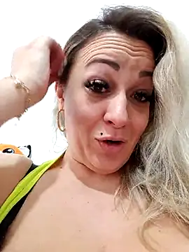 Ruxy42ETT online show from March 16, 2025, 8:10 am