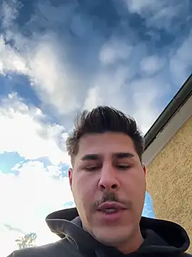 Snapshot of MvM58955050 chatting on November 18, 2025, 2:42 pm MvM58955050 online show from November 18, 2025, 2:42 pm