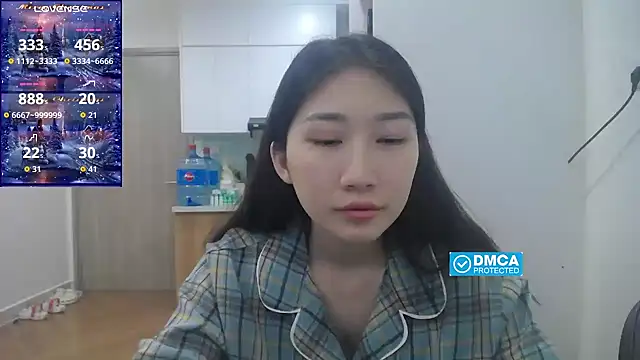 Asiagirll online show from February 13, 2026, 3:01 pm