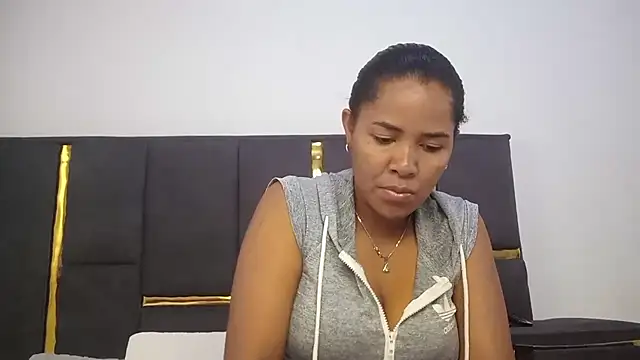 aleixane online show from March 29, 2026, 6:37 am