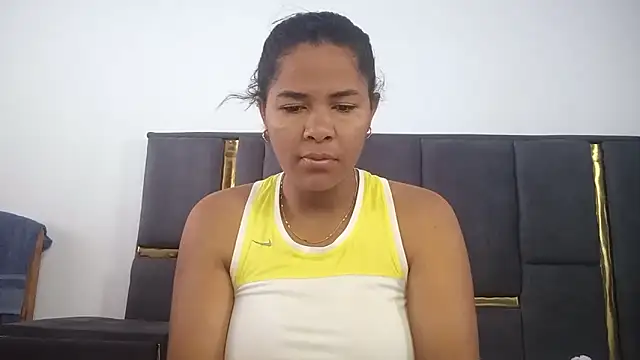 Snapshot of aleixane chatting on May 21, 2026, 5:27 am aleixane online show from May 21, 2026, 5:27 am