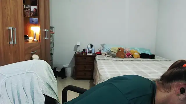 Snapshot of solamatista11 chatting on December 22, 2025, 10:43 pm solamatista11 online show from December 22, 2025, 10:43 pm