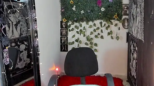 Mary Rosse1 online show from November 6, 2025, 7:07 pm