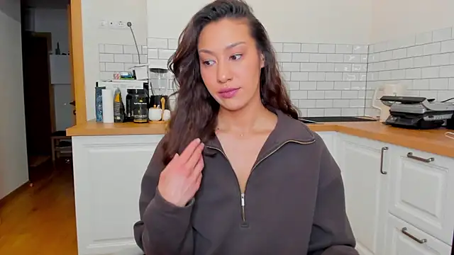 FieryHeart online show from November 11, 2025, 2:01 pm