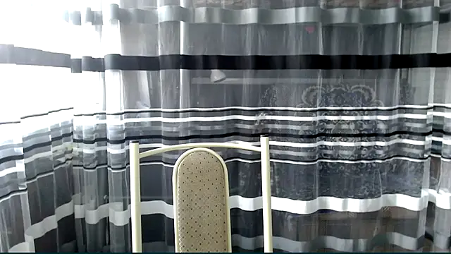 cold lollipop online show from October 12, 2025, 7:32 am