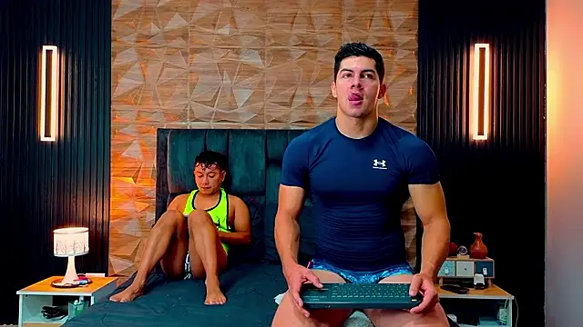 FelipeAndMarcello3 online show from February 4, 2026, 2:01 pm