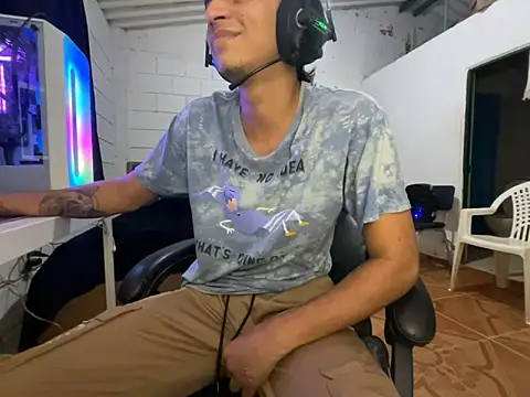 Max TheHorseDick online show from March 26, 2026, 1:15 am