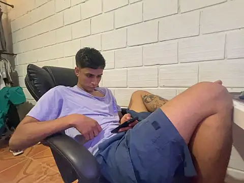 Max TheHorseDick online show from February 9, 2026, 11:25 pm