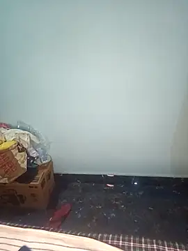 Sweet-Berry online show from March 1, 2026, 6:08 pm