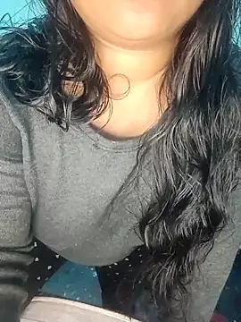 Sweet-Berry online show from February 20, 2026, 6:48 am