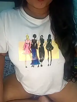 Snapshot of Sweet-Berry chatting on October 4, 2025, 7:59 pm Sweet-Berry online show from October 4, 2025, 7:59 pm