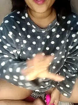 Snapshot of Sweet-Berry chatting on January 6, 2025, 6:41 pm Sweet-Berry online show from January 6, 2025, 6:41 pm