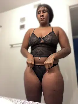 Foreignthababyy online show from April 15, 2026, 9:59 pm