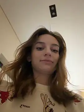 Snapshot of -AngelAri- chatting on December 21, 2025, 9:15 pm -AngelAri- online show from December 21, 2025, 9:15 pm