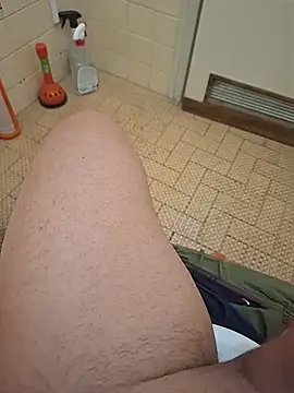 Frossi94 online show from December 3, 2025, 3:44 pm