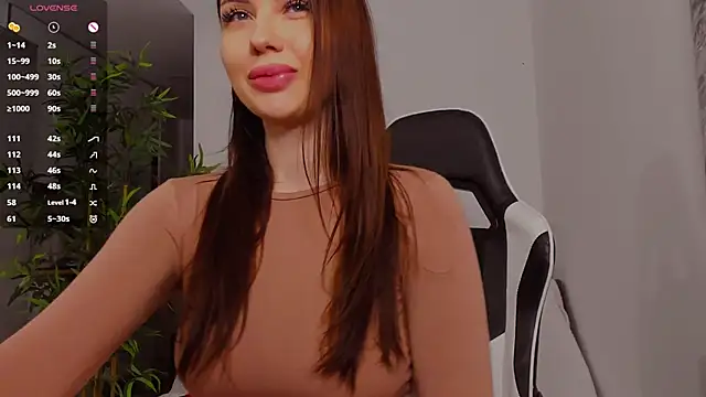 Jaylee Krys online show from December 2, 2025, 5:58 pm