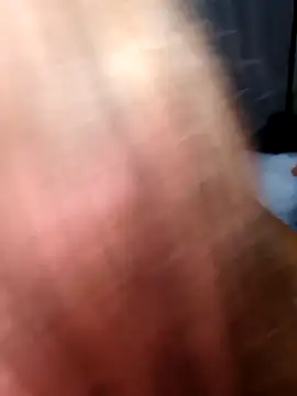 Snapshot of JadaSkyy chatting on October 28, 2025, 4:13 am JadaSkyy online show from October 28, 2025, 4:13 am