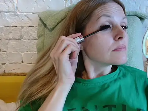 Angel girllovemy online show from December 18, 2025, 9:25 am