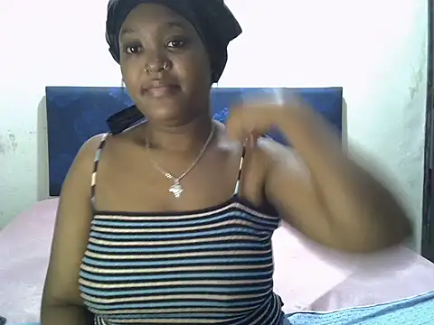 Snapshot of Spice202 chatting on October 2, 2025, 6:44 pm Spice202 online show from October 2, 2025, 6:44 pm