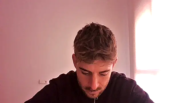 vargas90 online show from November 12, 2025, 11:36 am