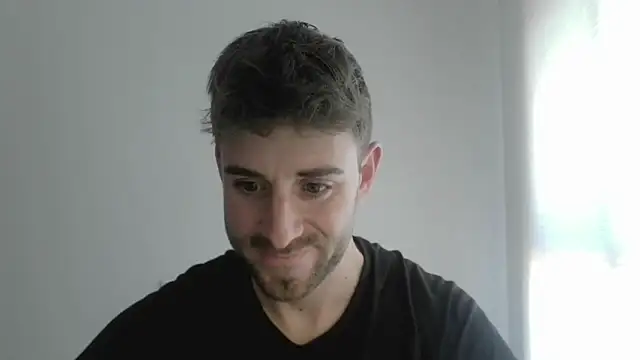 vargas90 online show from April 15, 2026, 12:53 pm