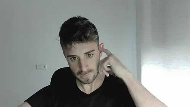 Snapshot of vargas90 chatting on April 21, 2026, 10:22 am vargas90 online show from April 21, 2026, 10:22 am
