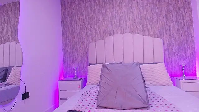 Snapshot of raven_lilith_ chatting on February 28, 2026, 3:17 am raven lilith online show from February 28, 2026, 3:17 am