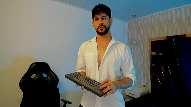 Petesevans online show from November 14, 2025, 11:19 pm