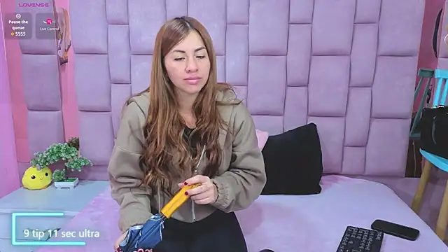 fisting anal 69 online show from March 16, 2026, 12:53 pm