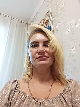 JennyOMay online show from July 10, 2026, 4:45 am