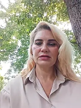 JennyOMay online show from July 25, 2026, 4:09 am