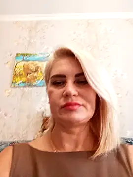 JennyOMay online show from October 14, 2025, 3:18 am
