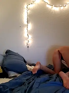 Snapshot of Scarlettishere chatting on January 4, 2025, 1:52 am Scarlettishere online show from January 4, 2025, 1:52 am