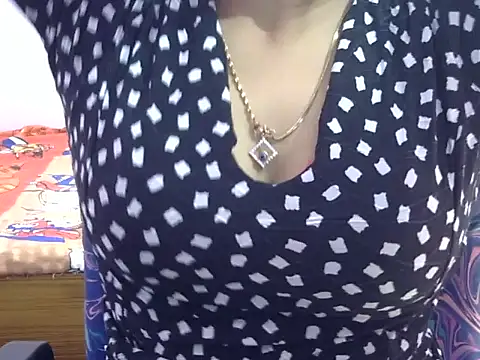 Snapshot of Your_wild_Dia chatting on November 2, 2025, 6:07 am Your wild Dia online show from November 2, 2025, 6:07 am