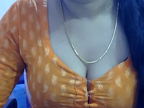 Snapshot of Your_wild_Dia chatting on December 17, 2025, 5:45 am Your wild Dia online show from December 17, 2025, 5:45 am