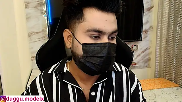 SHENOY3 online show from February 14, 2026, 4:07 pm