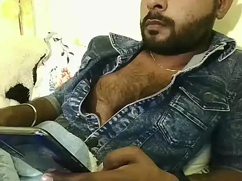 Snapshot of SHENOY3 chatting on February 2, 2025, 7:46 pm SHENOY3 online show from February 2, 2025, 7:46 pm