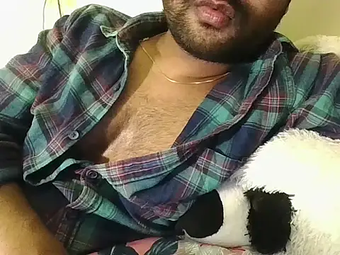 Snapshot of SHENOY3 chatting on March 5, 2025, 7:06 pm SHENOY3 online show from March 5, 2025, 7:06 pm