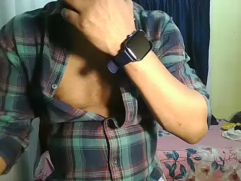 Snapshot of SHENOY3 chatting on February 21, 2025, 6:40 am SHENOY3 online show from February 21, 2025, 6:40 am