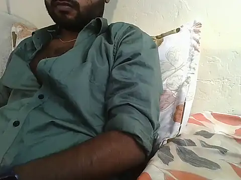 Snapshot of SHENOY3 chatting on February 1, 2025, 7:36 am SHENOY3 online show from February 1, 2025, 7:36 am
