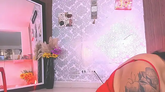 kelly thomson online show from September 16, 2025, 9:27 pm