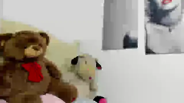 Snapshot of izzy_cum chatting on January 31, 2025, 6:57 pm izzy cum online show from January 31, 2025, 6:57 pm