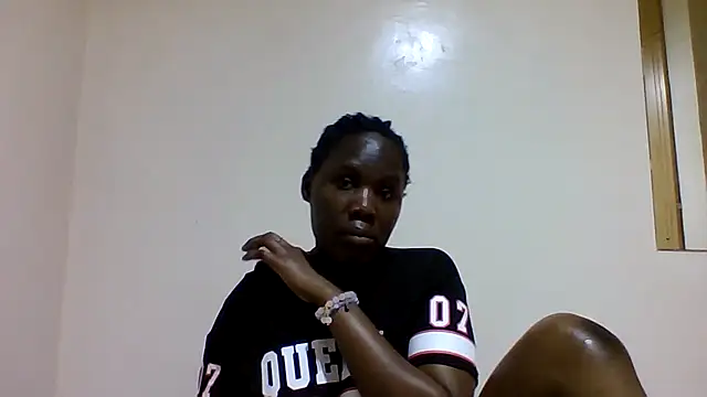 sweetelle09 online show from December 17, 2025, 7:19 pm