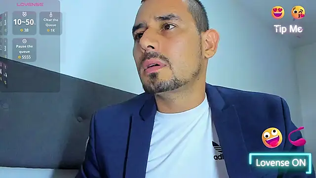 jhonyalzate2 online show from February 27, 2025, 11:48 pm