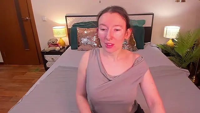 Snapshot of CatherineWalls chatting on March 16, 2026, 3:25 am CatherineWalls online show from March 16, 2026, 3:25 am